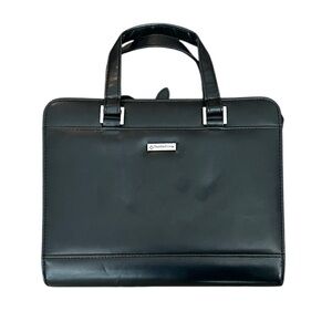 Franklin Covey Classic Medium 7 ring zip around Binder with Handles